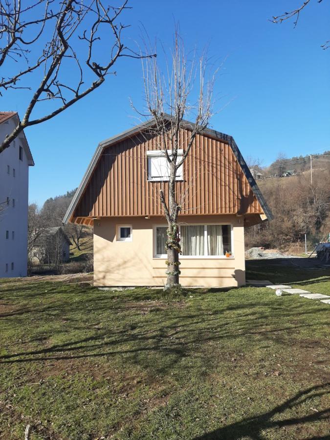קולאסין Laf Guest House מראה חיצוני תמונה